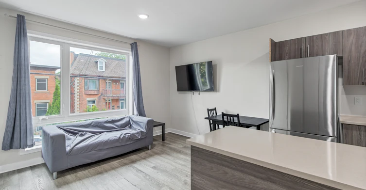 2-296 Somerset Street East, Ottawa, ON, K1N 6W1 - 3
