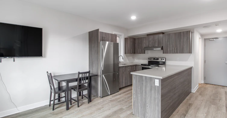 2-296 Somerset Street East, Ottawa, ON, K1N 6W1 - 5