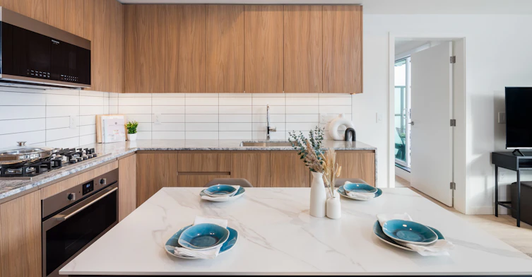 718-7771 Alderbridge, Richmond, BC, V6X 0W7 - 7
