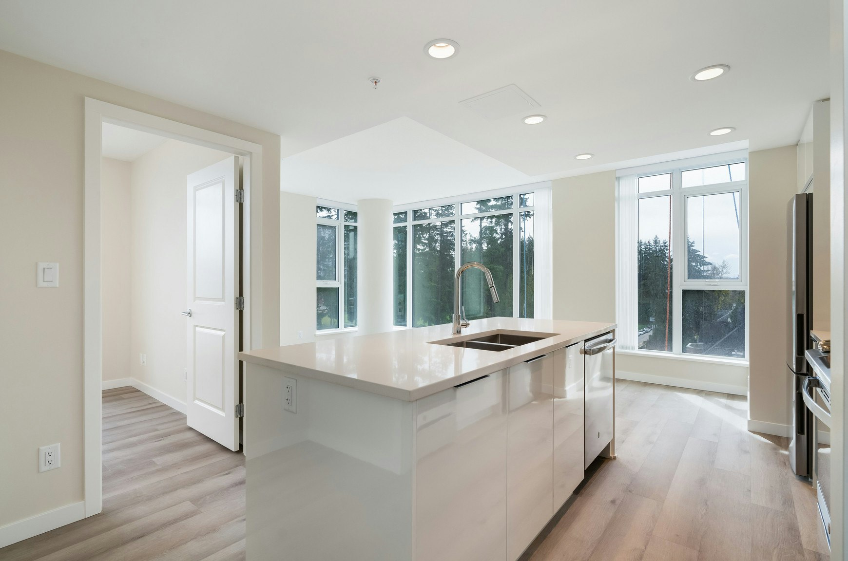 505-1182 Westwood Street, Coquitlam, BC, V3B 0T9 - 4