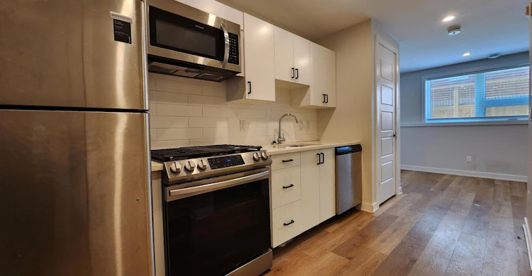 LL02-689 Churchill Avenue North, Ottawa, ON, K1Z 5G4 - 4