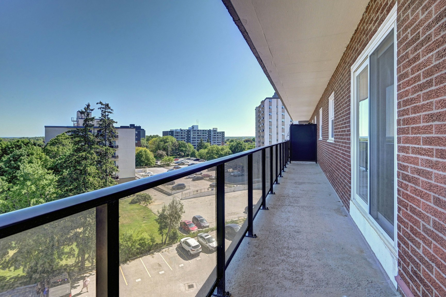 B02-301 Fairview Drive, Brantford, ON, N3R 2X4 - 8