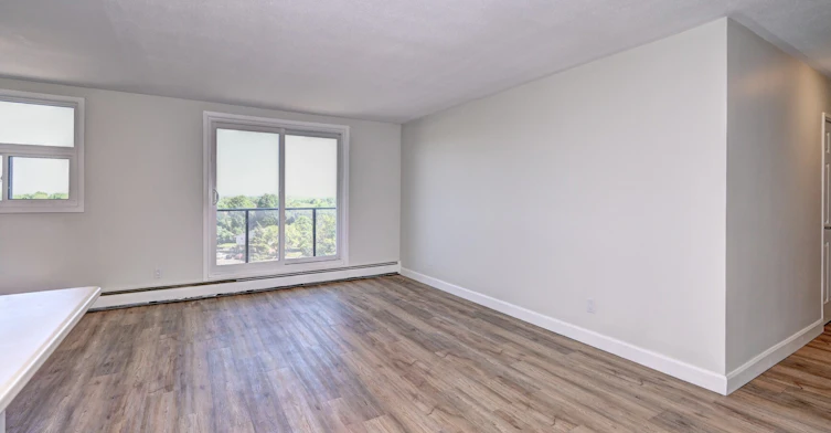 301 Fairview Drive, Brantford, ON, N3R 2X4 - 7