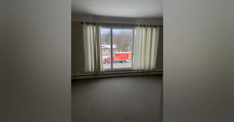 5 Meyer Drive, Guelph, ON, N1E 4H1 - 2