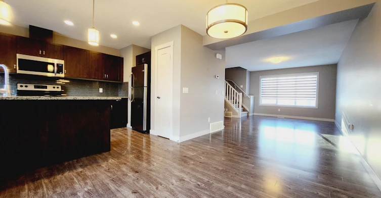 13-140 Youville Drive East Northwest, Edmonton, AB, T6L 0A7 - 3