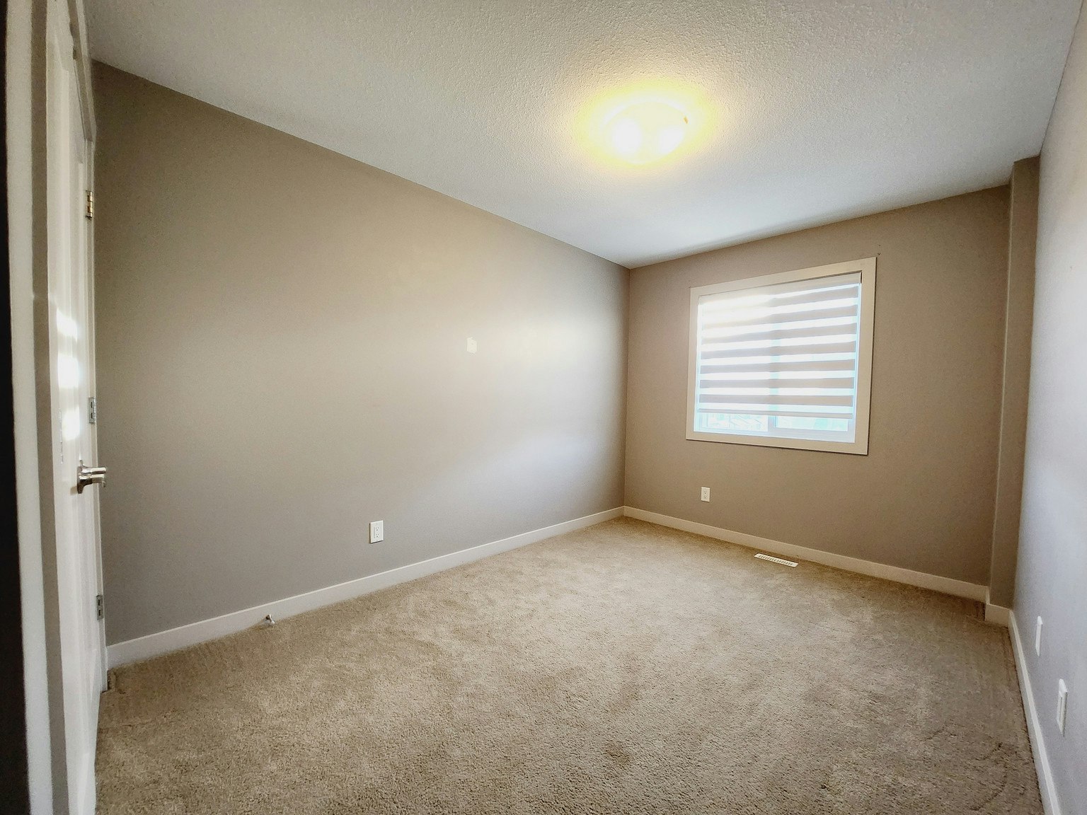 13-140 Youville Drive East Northwest, Edmonton, AB, T6L 0A7 - 13