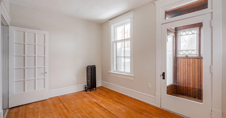 0-120 Wurtemburg, Ottawa, ON, K1N 8M3 - 5