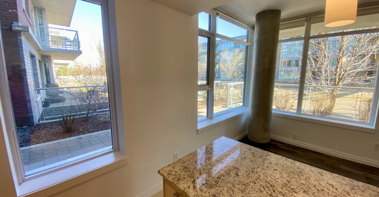 2504 109 Street, Edmonton, AB, T6J 2H3 - 2