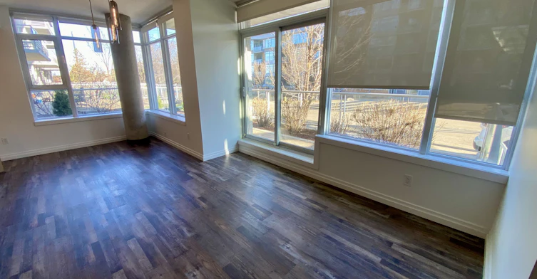 2504 109 Street, Edmonton, AB, T6J 2H3 - 5