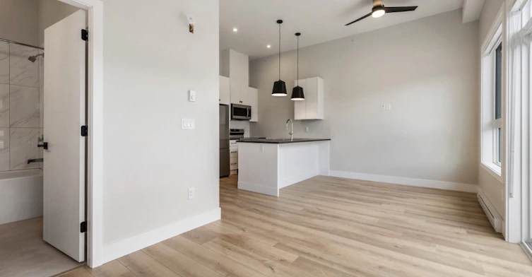 5545 Vedder Road, Chilliwack, BC, V2R 0M6 - 4