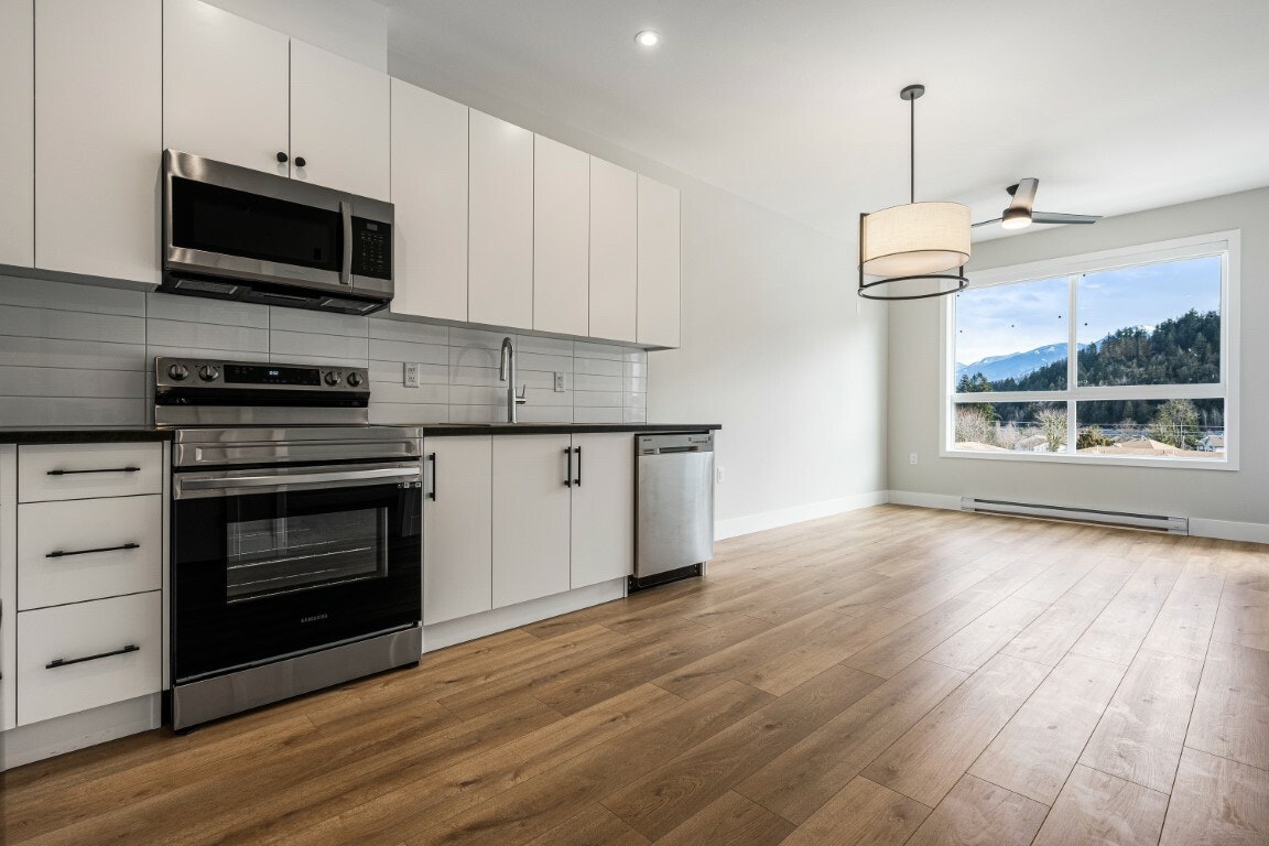 5545 Vedder Road, Chilliwack, BC, V2R 0M6 - 5