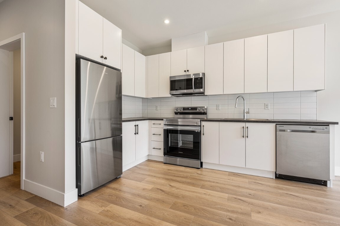 5545 Vedder Road, Chilliwack, BC, V2R 0M6 - 6