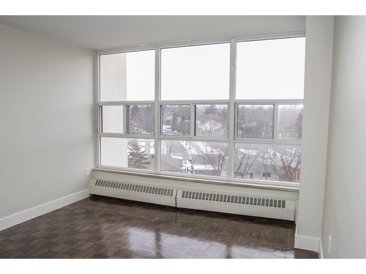 0901-H-2250 Homelands Drive, Mississauga, ON, L5K 1G8 - 10