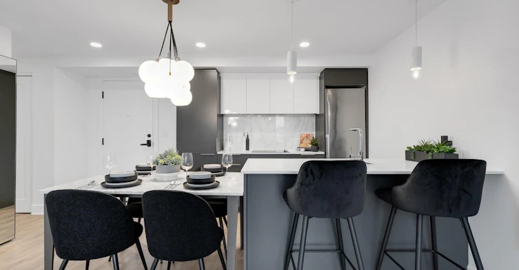 400 Rene Levesque Boulevard W, Montréal, QC, H2Z 1V5 - 22