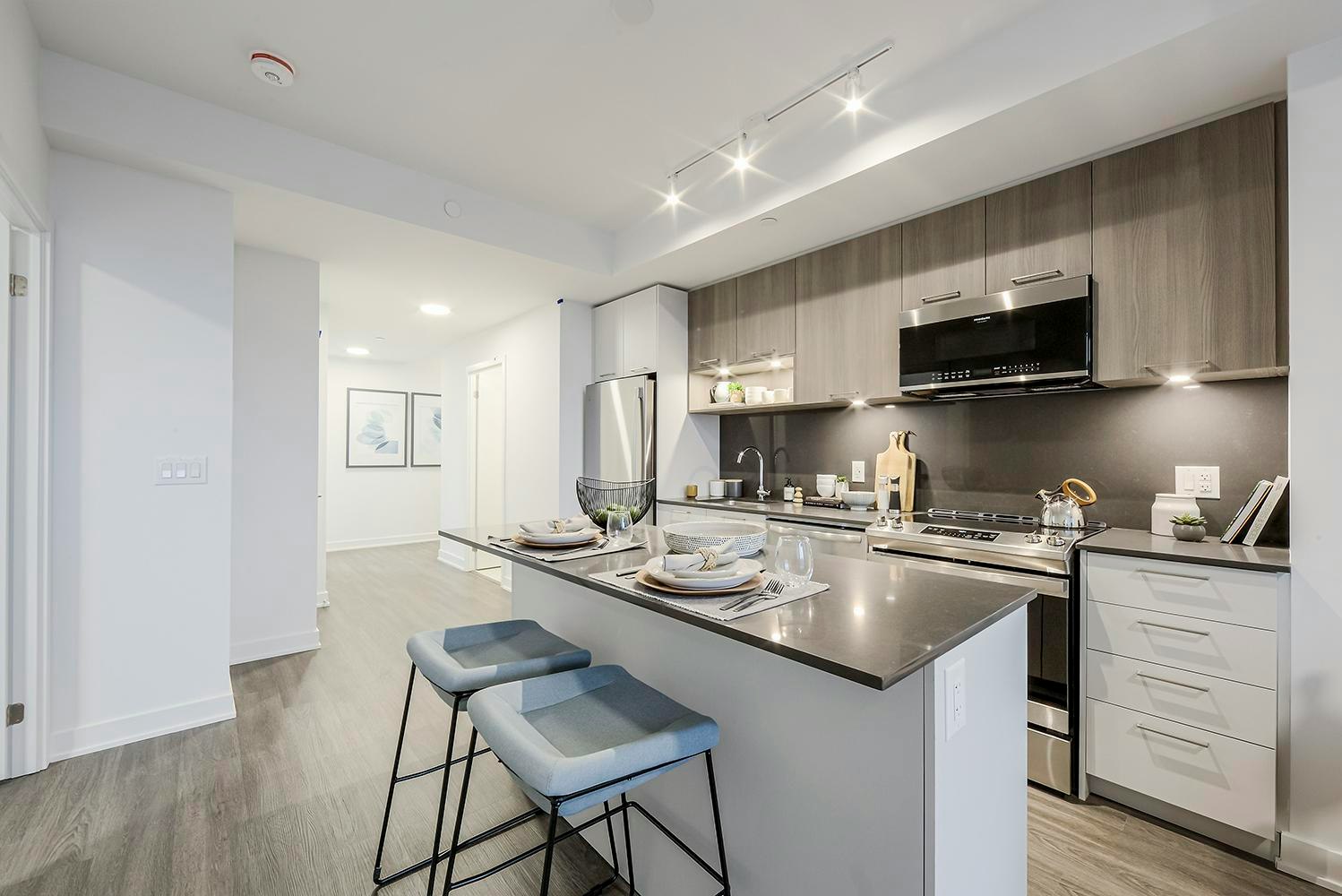 604-40 Lagerfeld Drive, Brampton, ON, L7A 5L5 - 36
