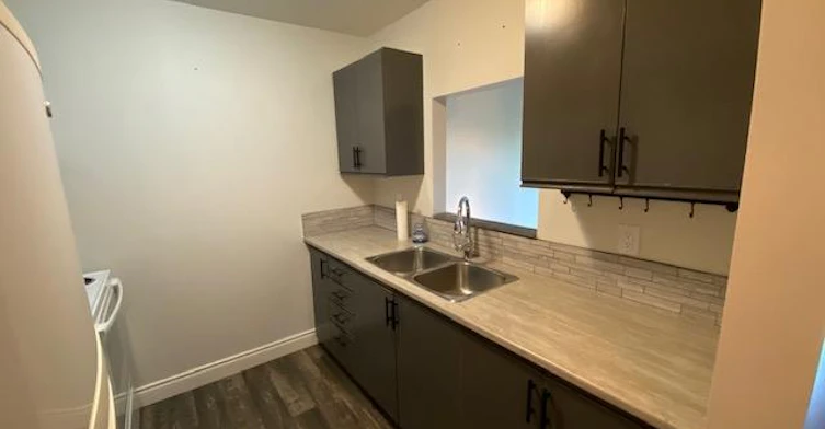 573 Armstrong Road, Kingston, ON, K7M 8J8 - 3