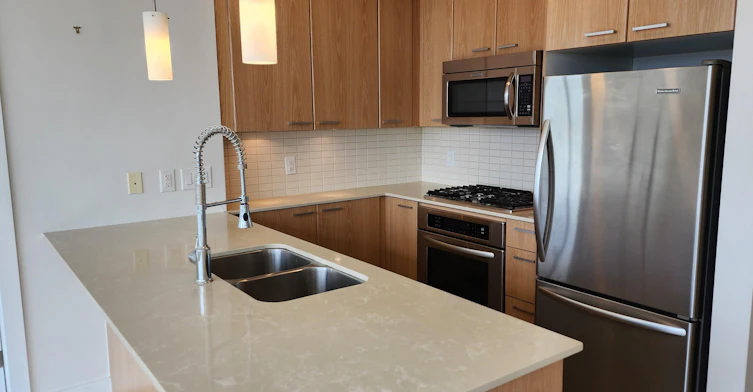 2955 Atlantic Avenue, Coquitlam, BC, V3B 0H9 - 6
