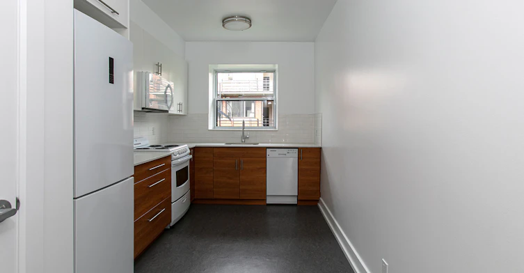 5530 Decelles Avenue, Montréal, QC, H3T 1W4 - 5