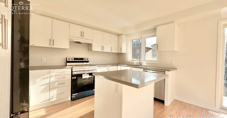 1326-1326 Bradenton Path, Oshawa, ON, L1K 1A9 - 5