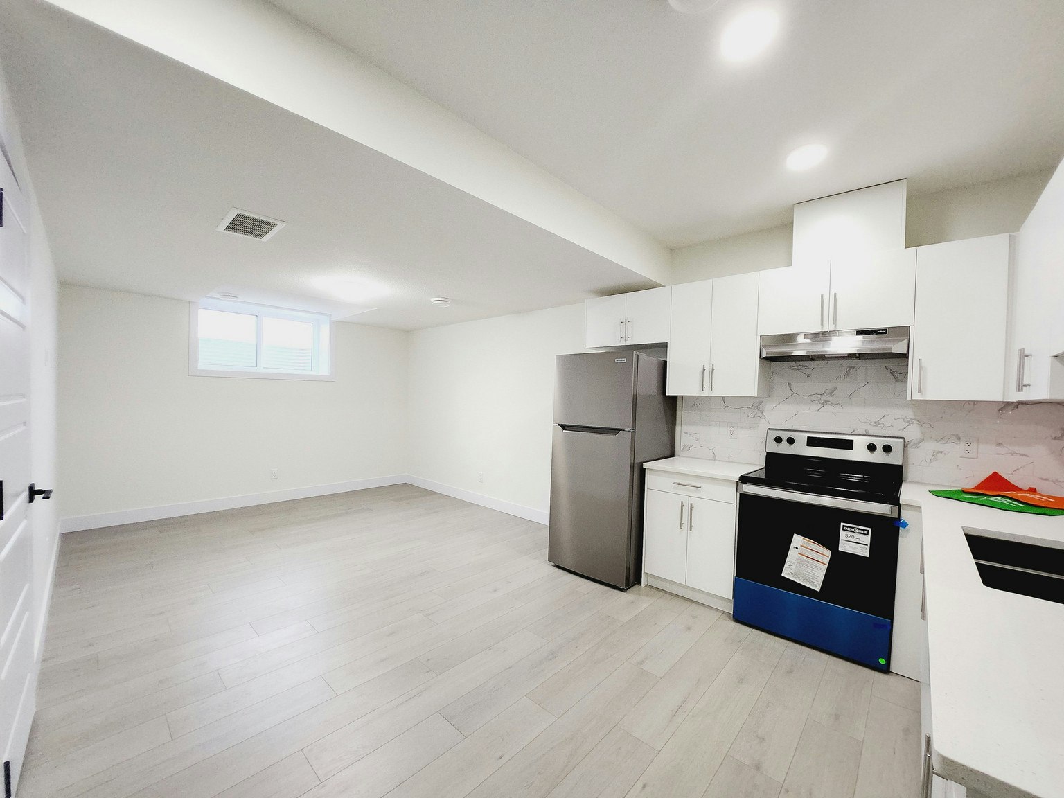 2-22425 83a Avenue Northwest, Edmonton, AB, T5T 7R2 - 3