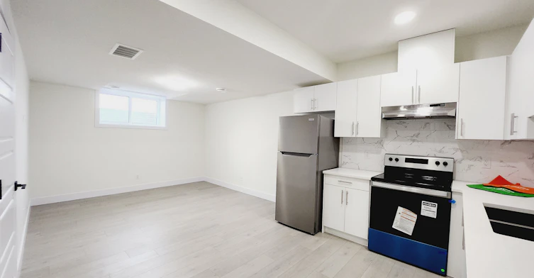 2-22425 83a Avenue Northwest, Edmonton, AB, T5T 7R2 - 3