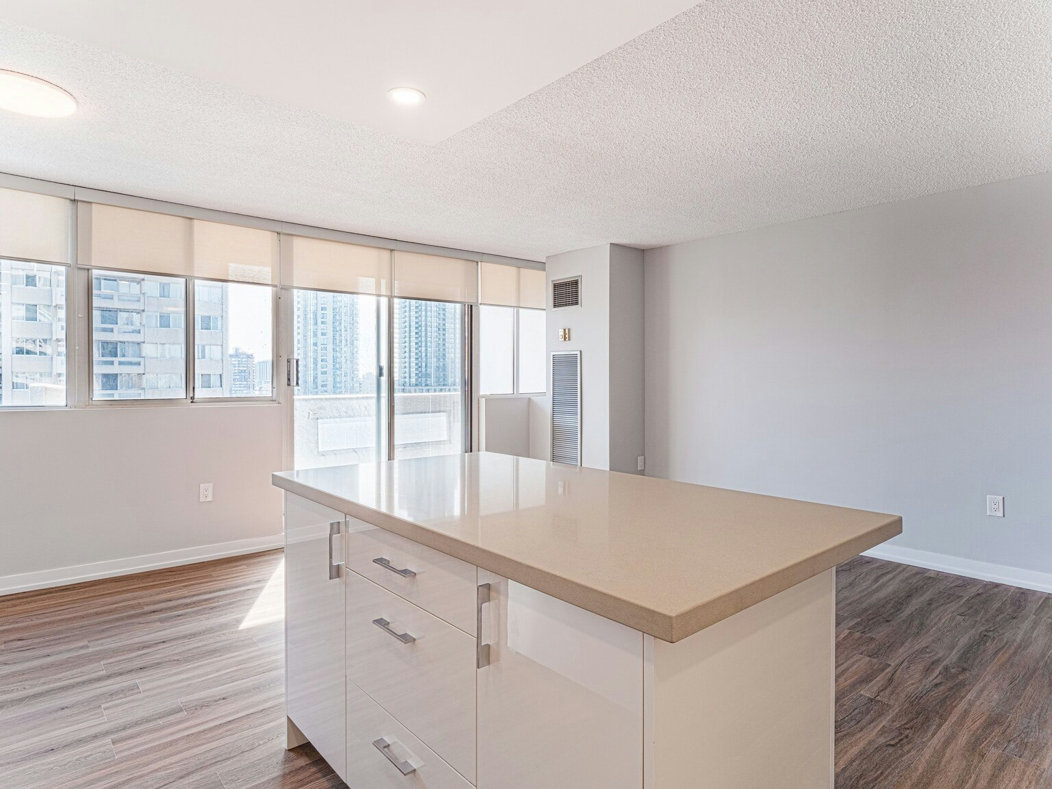 1014-3620 Kaneff Crescent, Mississauga, ON, L5A 3X1 - 18