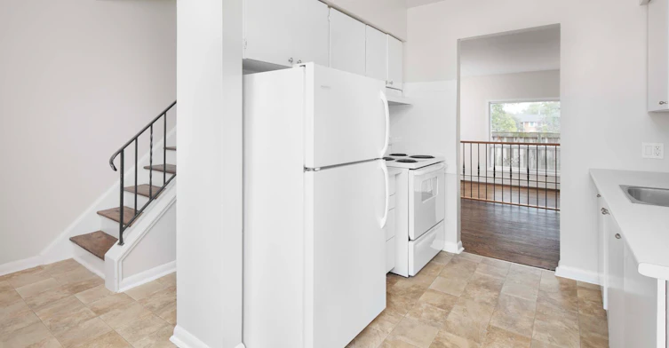 0884-610 Surrey Lane, Burlington, ON, L7T 3S6 - 4