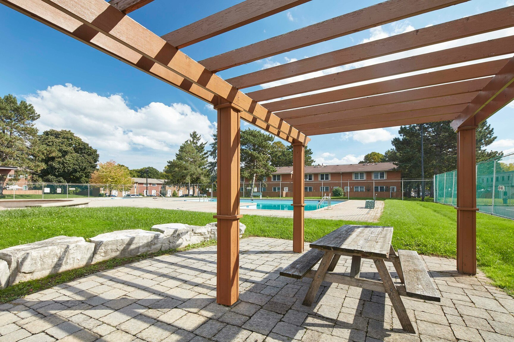 0884-610 Surrey Lane, Burlington, ON, L7T 3S6 - 8