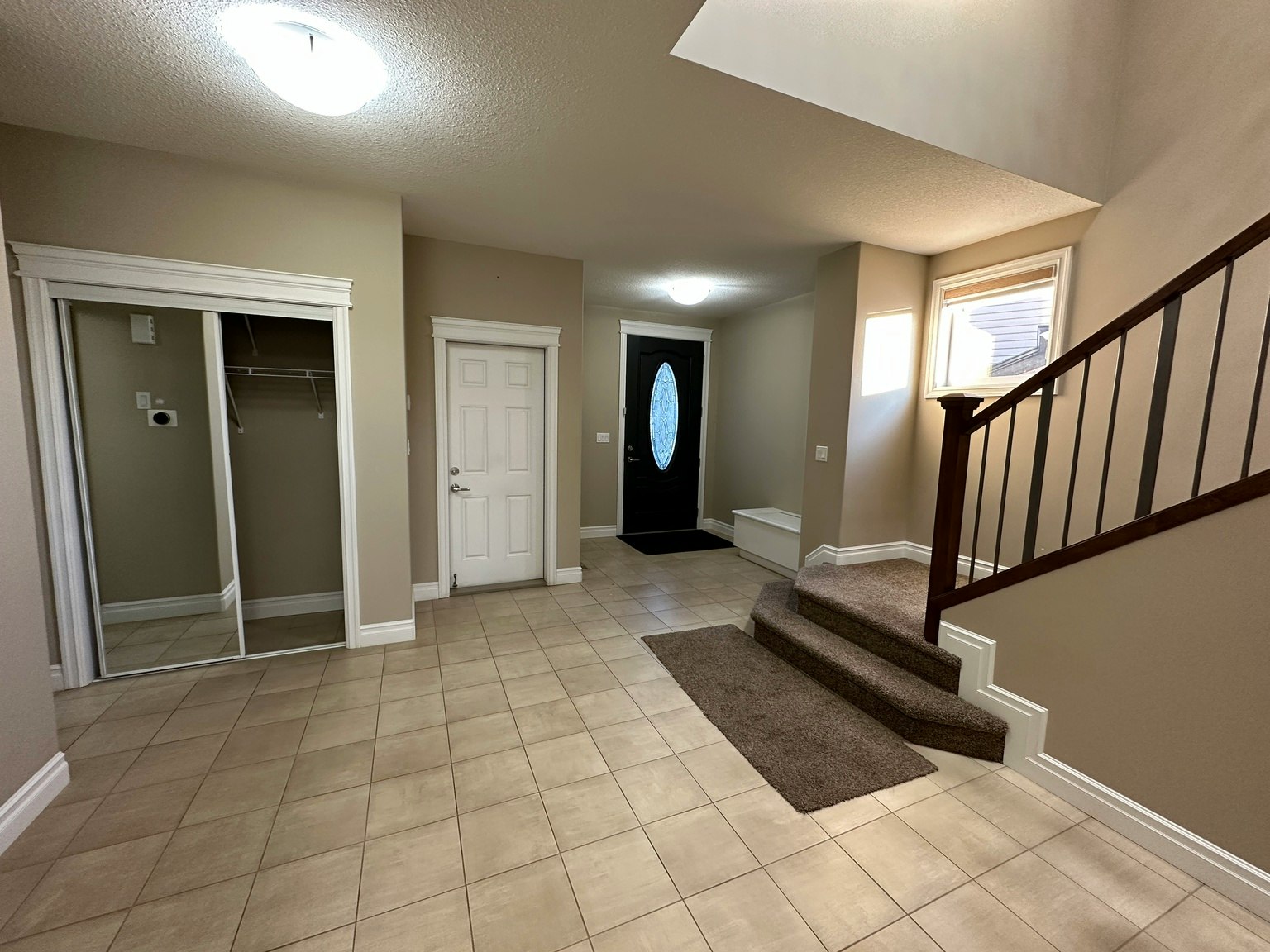 2142 57 Street Sw, Edmonton, AB, T6X 2B9 - 2