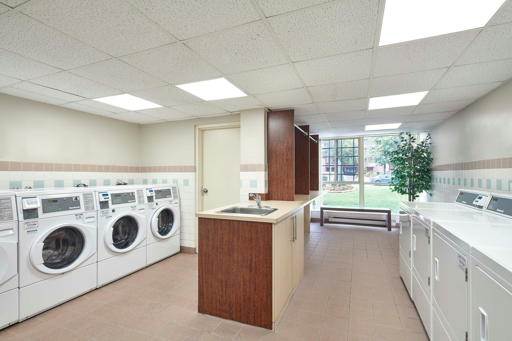 1505-6550 Glen Erin Drive, Mississauga, ON, L5N 3S1 - 10