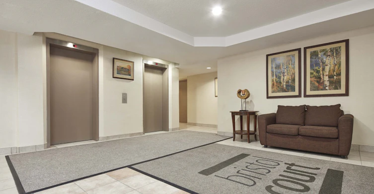 1202-6550 Glen Erin Drive, Mississauga, ON, L5N 3S1 - 9