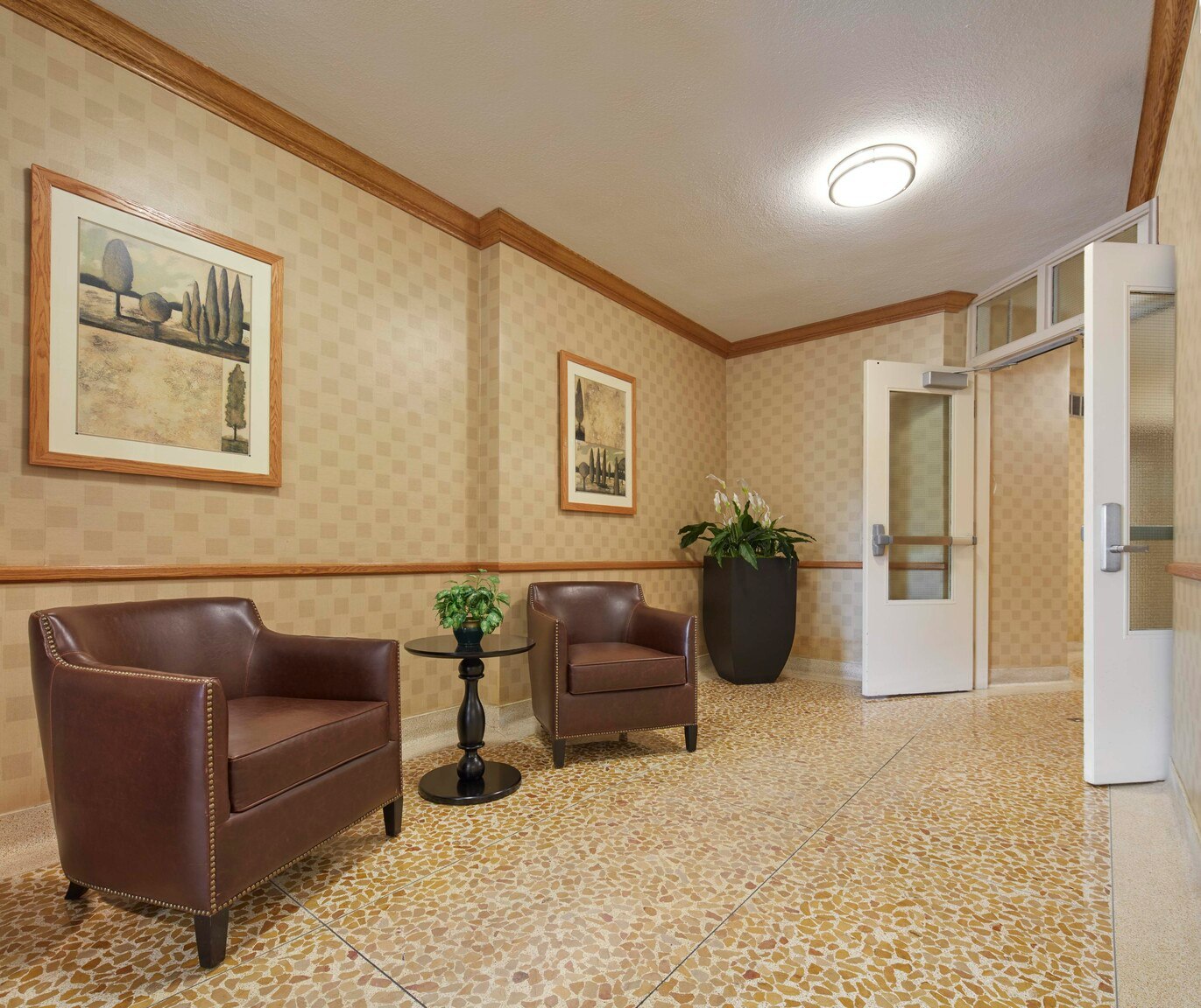 0405-55-59 Waterford Drive, Toronto, ON, M9R 2N6 - 12