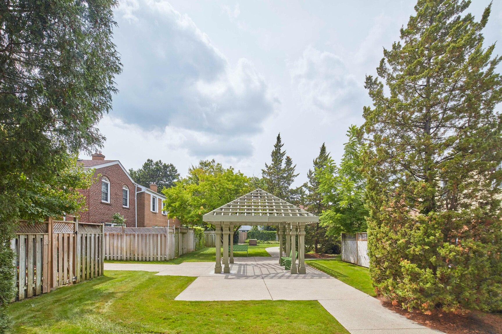 0405-55-59 Waterford Drive, Toronto, ON, M9R 2N6 - 10
