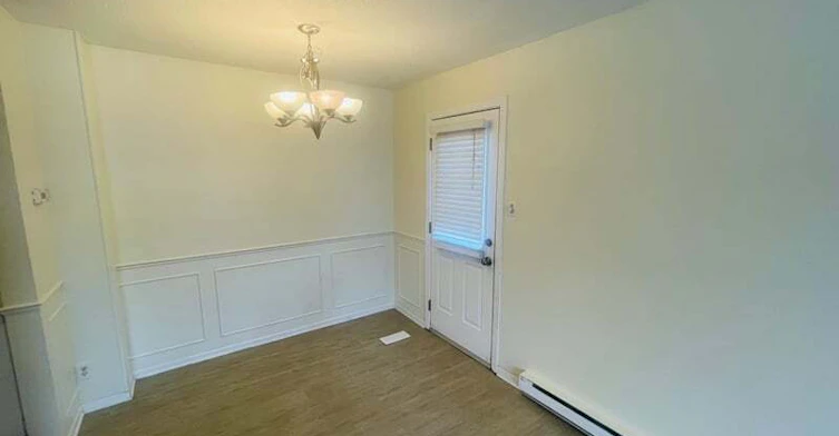 A-16 Sonnet Crescent, Ottawa, ON, K2H 8W7 - 3