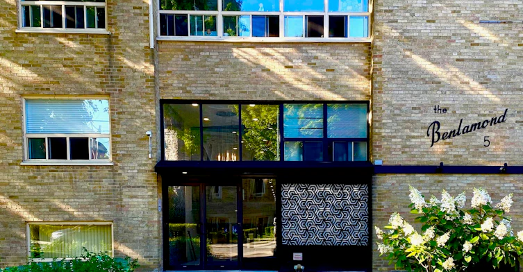 212-5 Benlamond Avenue, Toronto, ON, M4E 1Y8 - 9