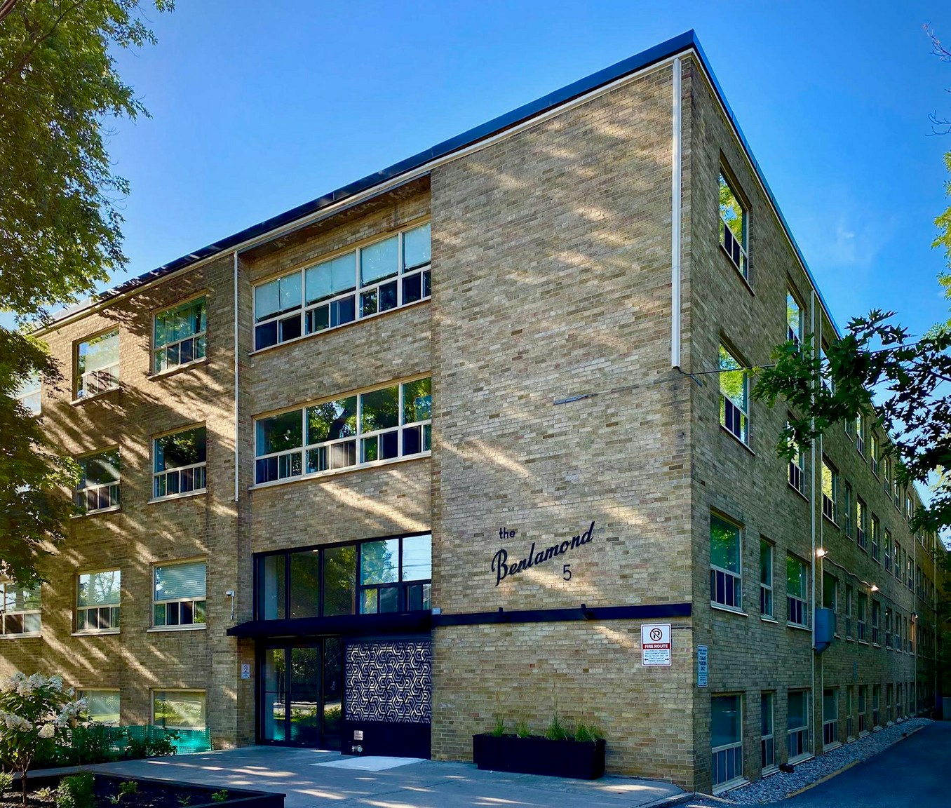 209-5 Benlamond Avenue, Toronto, ON, M4E 1Y8 - 8