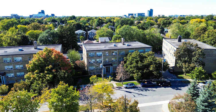10-06-3 Drexel Road, Toronto, ON, M6A 2L4 - 19