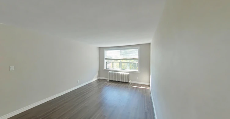 10-06-3 Drexel Road, Toronto, ON, M6A 2L4 - 12