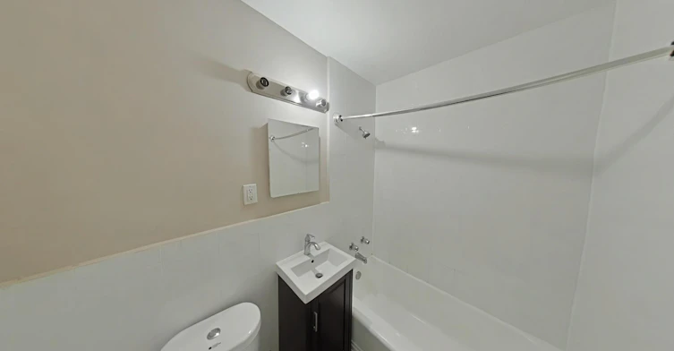 14-03-3 Drexel Road, Toronto, ON, M6A 2L4 - 17