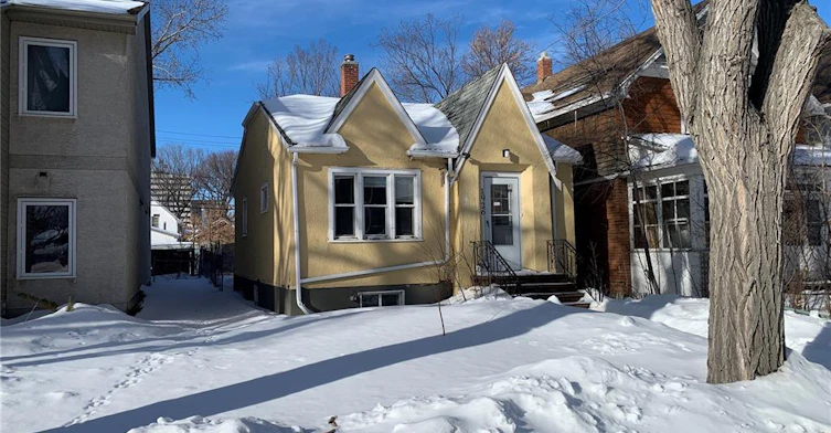 1926 Ottawa Street, Regina, SK, S4P 1P6