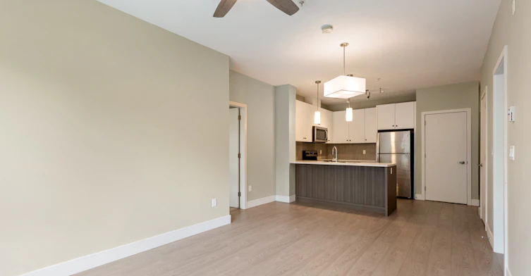 1948 North Parallel Road, Abbotsford, BC, V3G 0G7 - 9