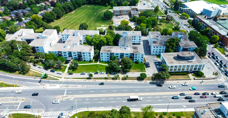 0003-2175 Avenue Road, Toronto, ON, M5M 4B6 - 3