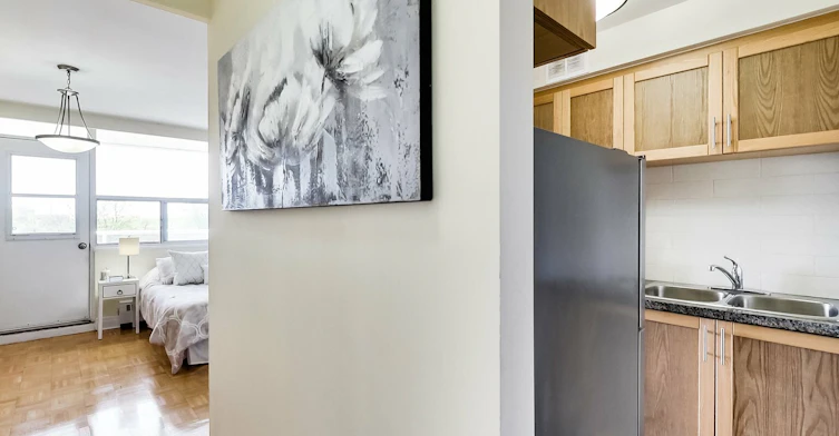 0401-101 Cosburn Avenue, Toronto, ON, M4K 2G3 - 25