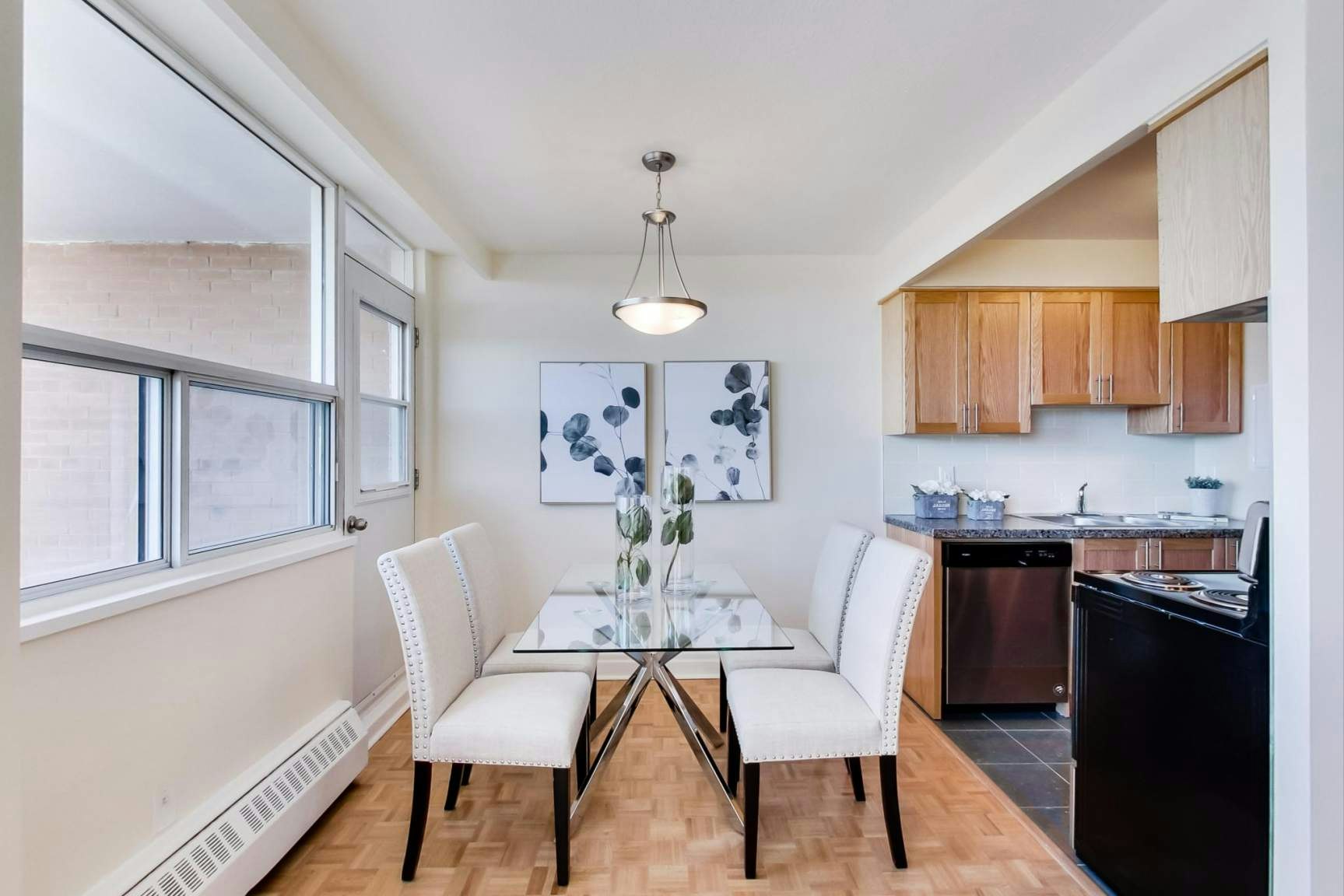 0401-101 Cosburn Avenue, Toronto, ON, M4K 2G3 - 5