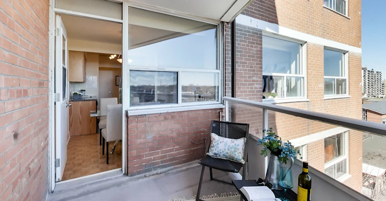 0401-101 Cosburn Avenue, Toronto, ON, M4K 2G3 - 40