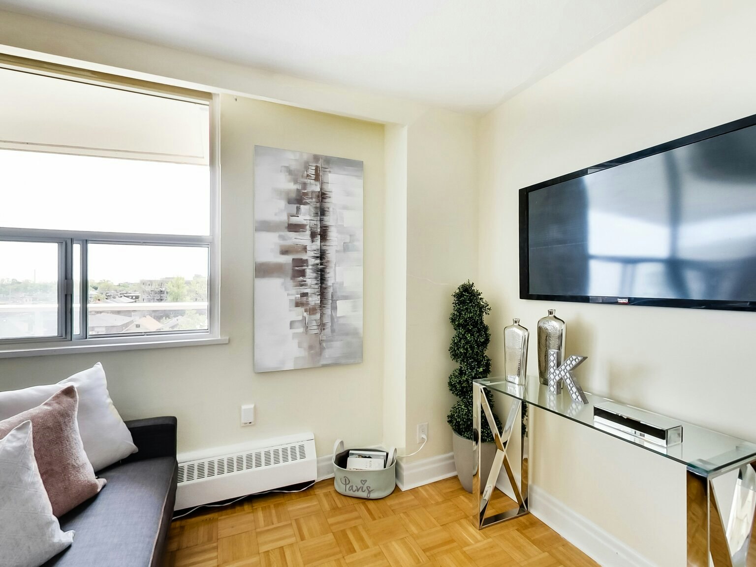 0401-101 Cosburn Avenue, Toronto, ON, M4K 2G3 - 24
