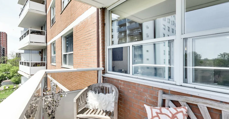 0401-101 Cosburn Avenue, Toronto, ON, M4K 2G3 - 10