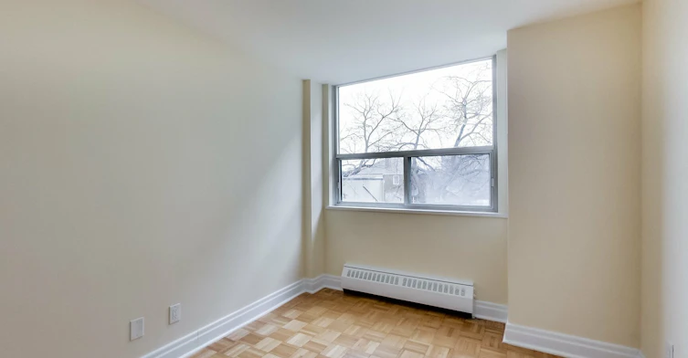 0401-101 Cosburn Avenue, Toronto, ON, M4K 2G3 - 86