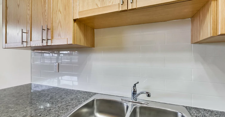 0401-101 Cosburn Avenue, Toronto, ON, M4K 2G3 - 77