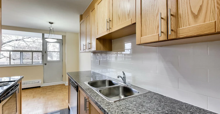 0401-101 Cosburn Avenue, Toronto, ON, M4K 2G3 - 69